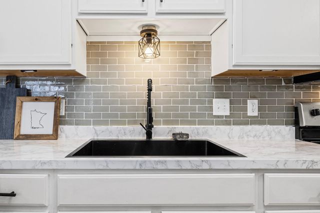 6252 Maclynn Avenue NE, Otsego, MN 55301