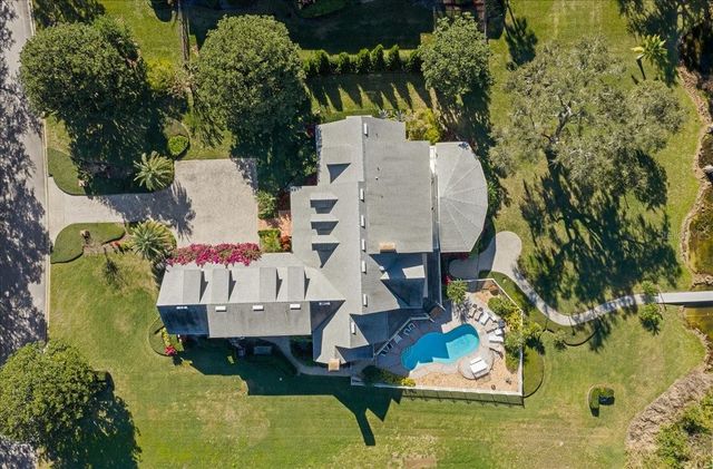1200 PENINSULA DRIVE, Tavares, FL 32778