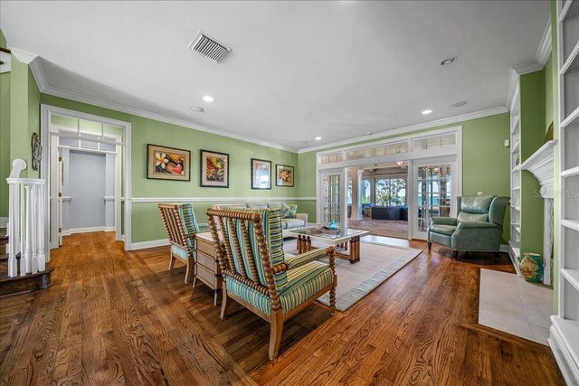 1200 PENINSULA DRIVE, Tavares, FL 32778