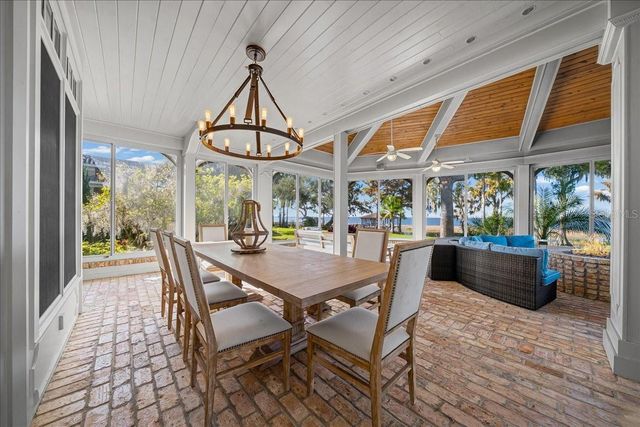 1200 PENINSULA DRIVE, Tavares, FL 32778
