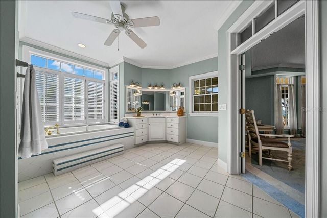 1200 PENINSULA DRIVE, Tavares, FL 32778