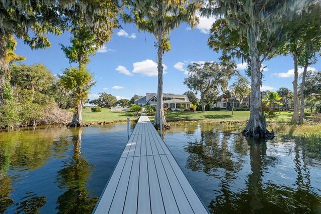 1200 PENINSULA DRIVE, Tavares, FL 32778