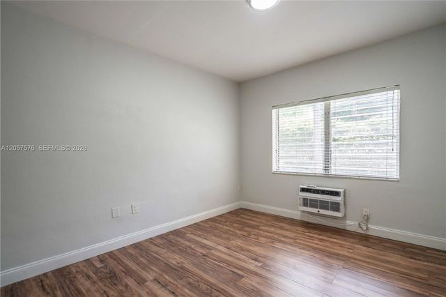 7927 East Dr 263, North Bay Village, FL 33141