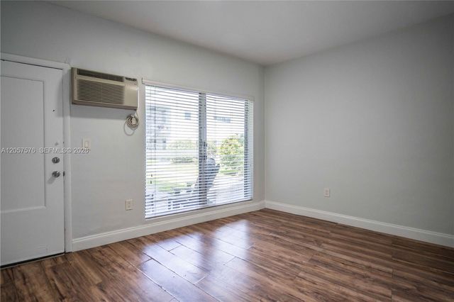 7927 East Dr 263, North Bay Village, FL 33141