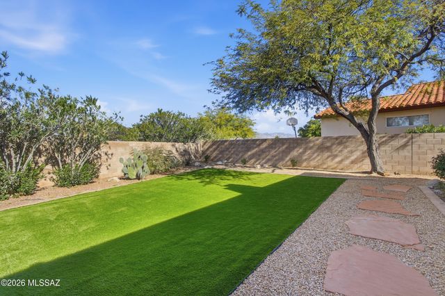 10627 E Northern Crest Drive, Tucson, AZ 85748