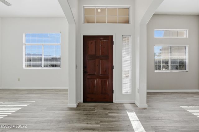 10627 E Northern Crest Drive, Tucson, AZ 85748