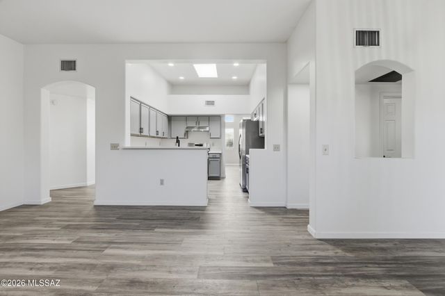 10627 E Northern Crest Drive, Tucson, AZ 85748