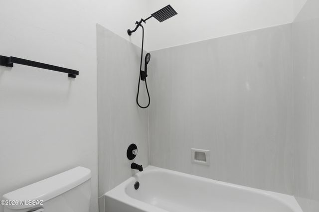 10627 E Northern Crest Drive, Tucson, AZ 85748