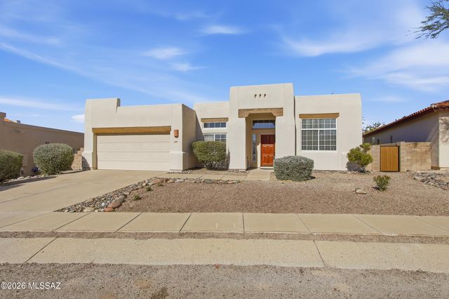 10627 E Northern Crest Drive, Tucson, AZ 85748