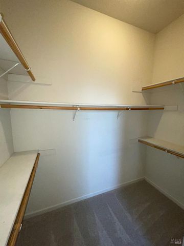 1443 Fullerton Dr, Fairfield, CA 94533