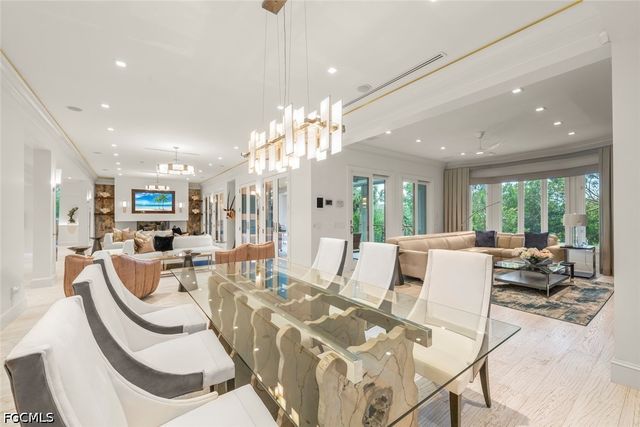545 Lighthouse WAY, Sanibel, FL 33957