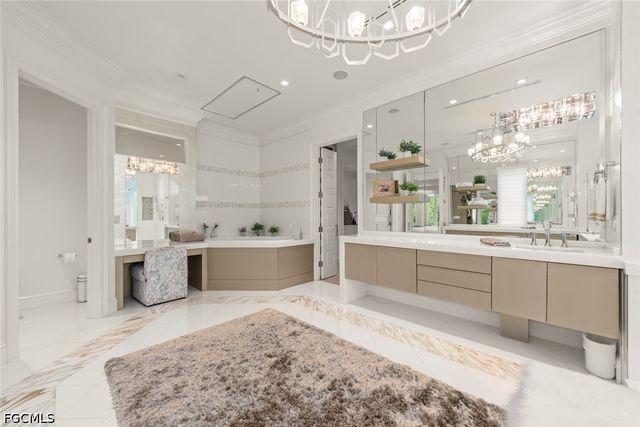 545 Lighthouse WAY, Sanibel, FL 33957