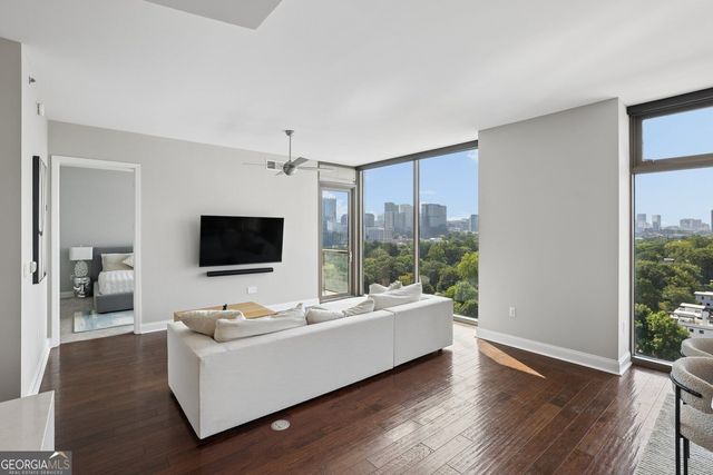 270 17th Street NW 1403, Atlanta, GA 30363