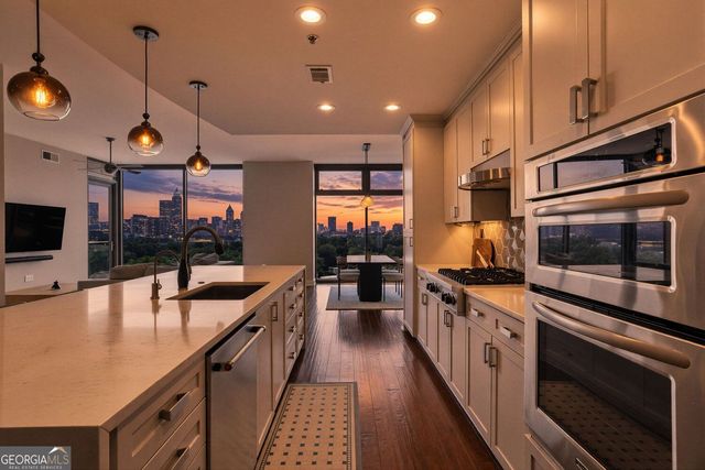 270 17th Street NW 1403, Atlanta, GA 30363