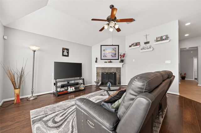 20607 Granger Bluff, Cypress, TX 77433