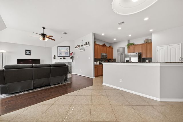 20607 Granger Bluff, Cypress, TX 77433