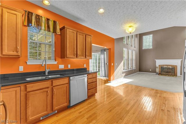 199 Highland Avenue, Avon Lake, OH 44012