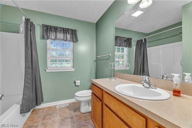 199 Highland Avenue, Avon Lake, OH 44012