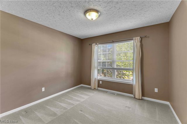 199 Highland Avenue, Avon Lake, OH 44012