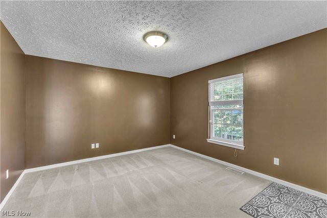 199 Highland Avenue, Avon Lake, OH 44012