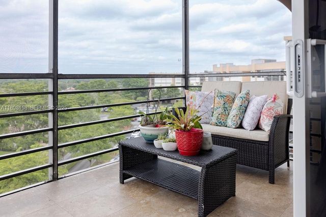 1300 Saint Charles Place PH12, Pembroke Pines, FL 33026