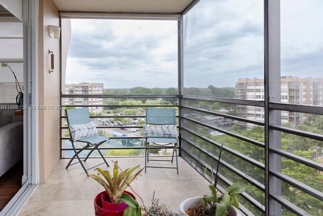 1300 Saint Charles Place PH12, Pembroke Pines, FL 33026