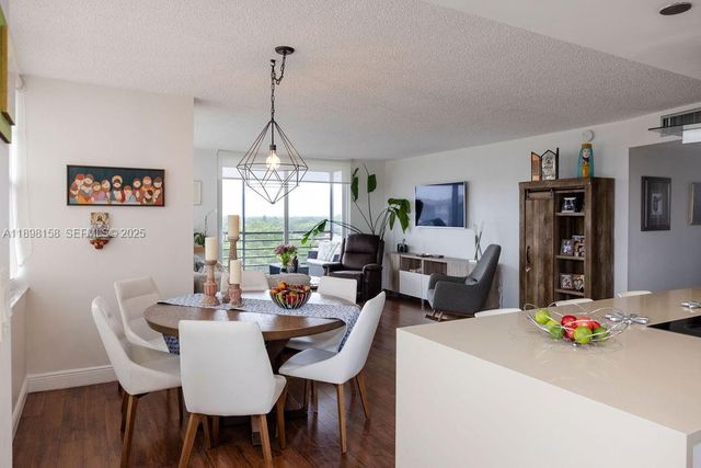 1300 Saint Charles Place PH12, Pembroke Pines, FL 33026