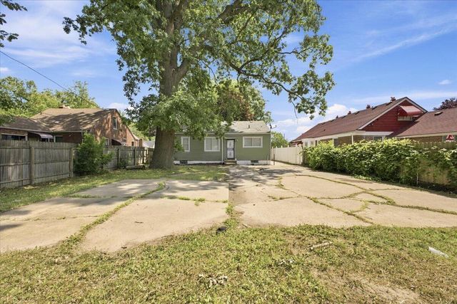 5727 University Place, Detroit, MI 48224