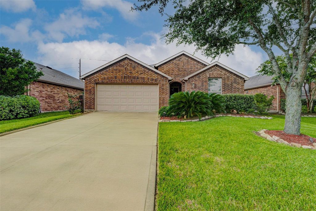 8319 Silent Deep Drive, Rosenberg, TX 77469