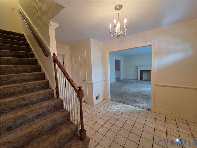 621 Blakeston Dr, North Chesterfield, VA 23236