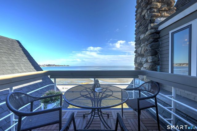 8 Seaside Avenue 8, Milford, CT 06460