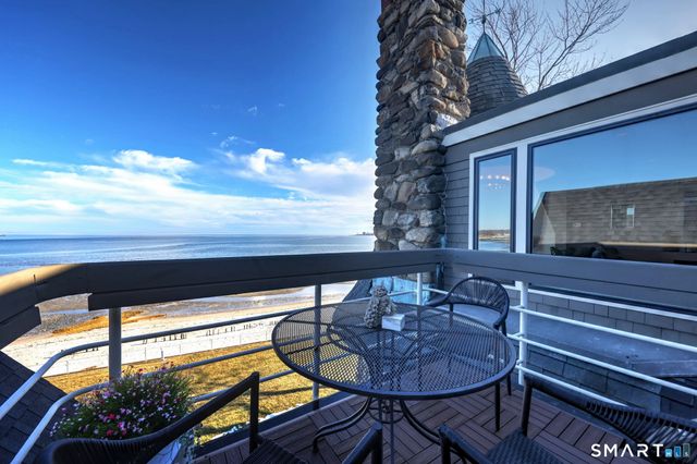8 Seaside Avenue 8, Milford, CT 06460