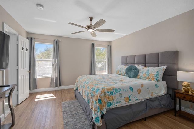 1204 S BEACH CIR, Kissimmee, FL 34746