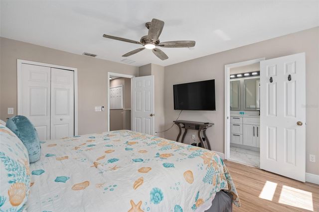 1204 S BEACH CIR, Kissimmee, FL 34746