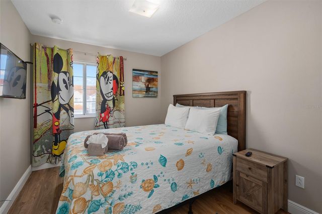 1204 S BEACH CIR, Kissimmee, FL 34746