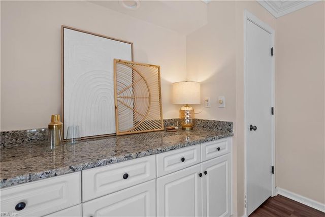 1753 Pattington CIR, Virginia Beach, VA 23454