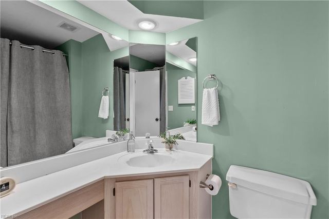 1753 Pattington CIR, Virginia Beach, VA 23454