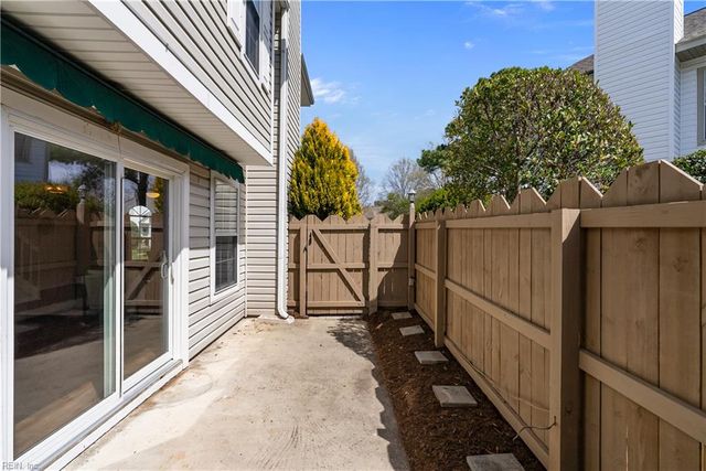 1753 Pattington CIR, Virginia Beach, VA 23454