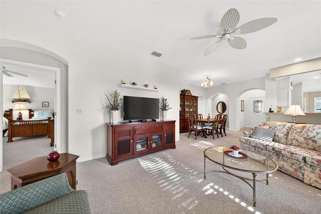 5389 AURORA DRIVE, Leesburg, FL 34748