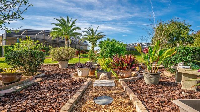 5389 AURORA DRIVE, Leesburg, FL 34748