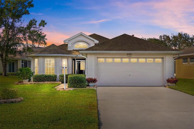 5389 AURORA DRIVE, Leesburg, FL 34748