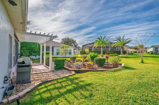 5389 AURORA DRIVE, Leesburg, FL 34748