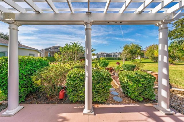 5389 AURORA DRIVE, Leesburg, FL 34748