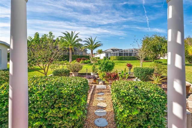 5389 AURORA DRIVE, Leesburg, FL 34748