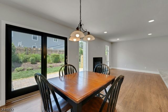 32 Adler Ct, Rockaway Boro, NJ 07866