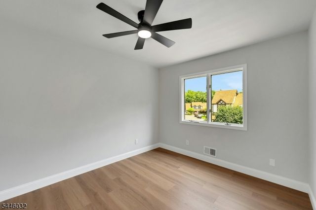 32 Adler Ct, Rockaway Boro, NJ 07866
