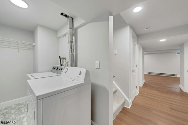 32 Adler Ct, Rockaway Boro, NJ 07866