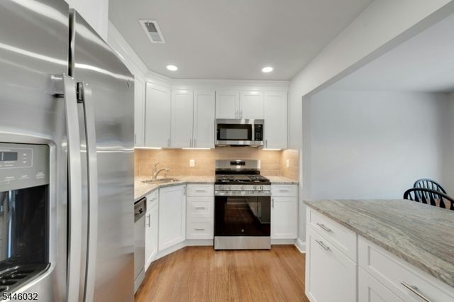 32 Adler Ct, Rockaway Boro, NJ 07866
