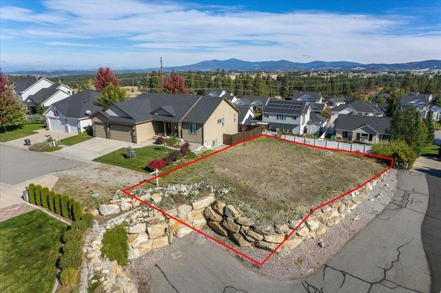 6004 N Crestmont Ln, Spokane, WA 99217