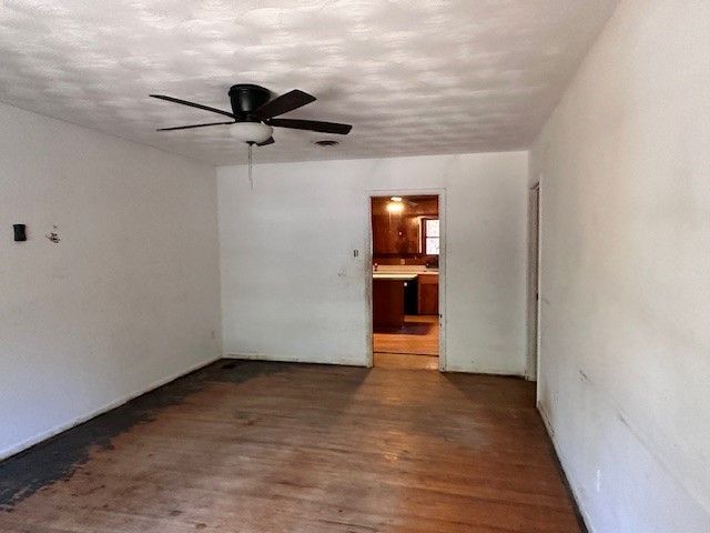 1517 Camellia Drive, Arlington, TX 76013